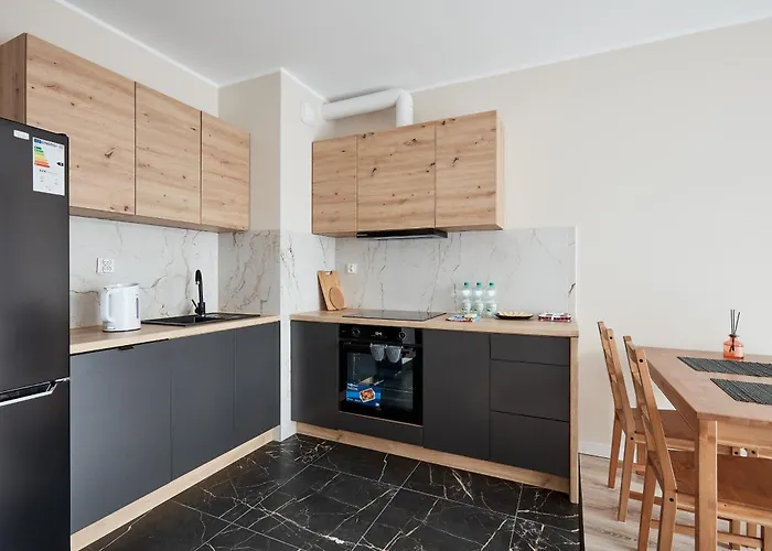 Airport Homely By Bookinghost Apartman Poznań