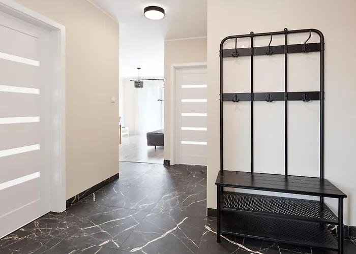 Apartman Airport Homely By Bookinghost Poznań