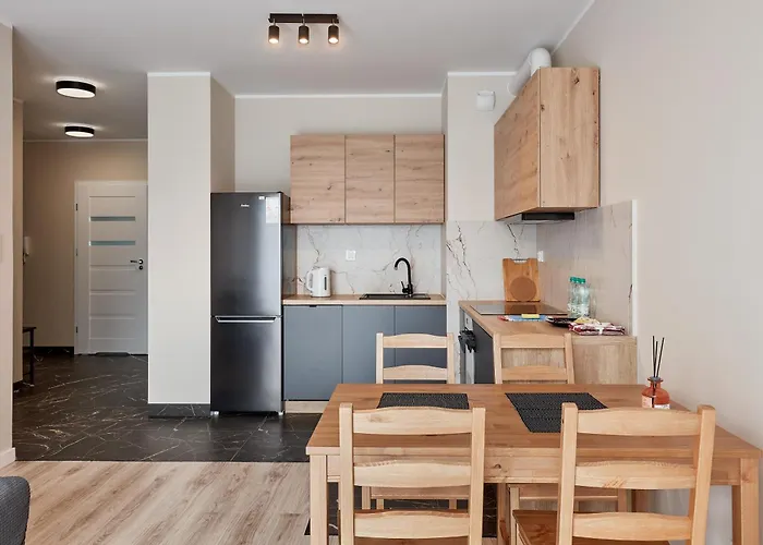 Airport Homely By Bookinghost Apartman *