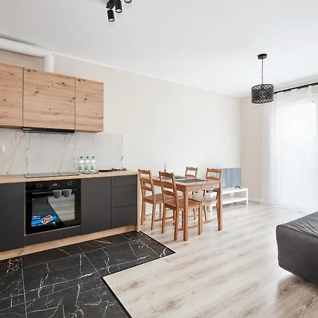 Apartment Airport Homely